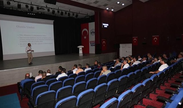 Elazığ'da otobüs şoförlerine eğitim verildi