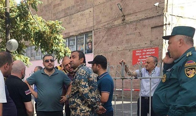 Ermenistan'daki patlamada can kaybı 2'ye, yaralı sayısı 60'a yükseldi