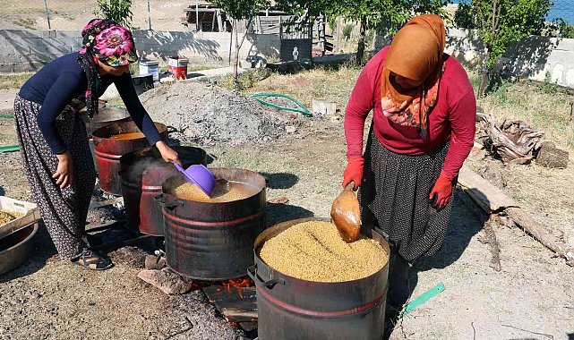 Erzincan'da bulgur kazanları kaynamaya başladı