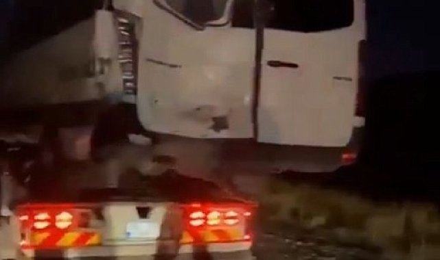 Erzurum'a hasta taşıyan araç şarampole yuvarlandı