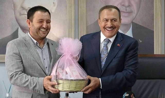 Eski Bakan Eroğlu: " Isparta'ya 16 bal ormanı için çalışma yapıyoruz"
