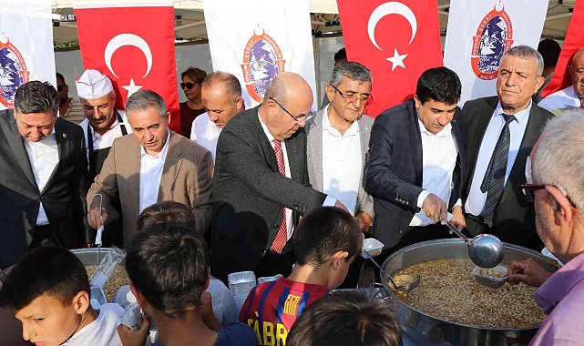 ESOB, vatandaşa aşure ikramı yaptı