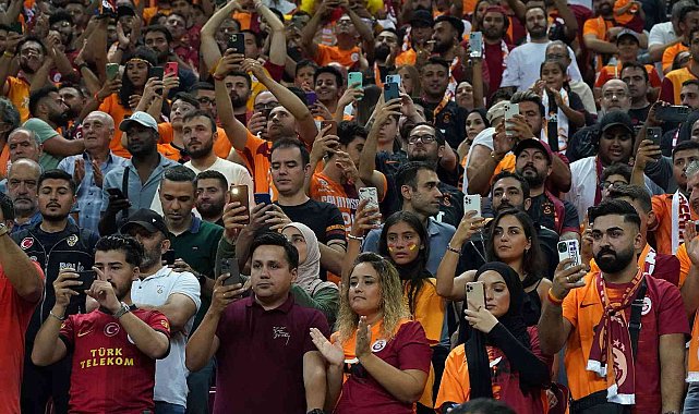 Galatasaray - Giresunspor maçını 45 bin 484 taraftar izledi