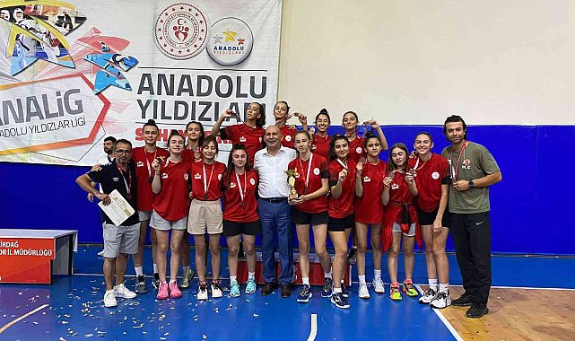 Genç Sultanlar, Türkiye üçüncüsü oldu