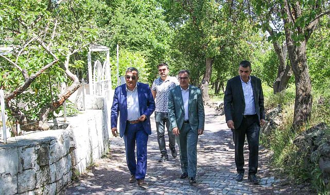 Hacılar'da yollar yenileniyor