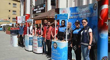 Hakkari'de "Kadına El Kal-Ka-Maz" projesi erkeklere anlatıldı