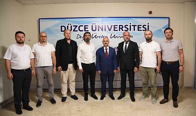 Hedef, zengin bitki çeşitlerinden bitkisel ilaç üreterek dünyaya ihraç etmek