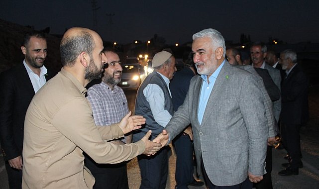 HÜDA PAR Genel Başkanı Yapıcıoğlu Ağrı'da halkla bir araya geldi