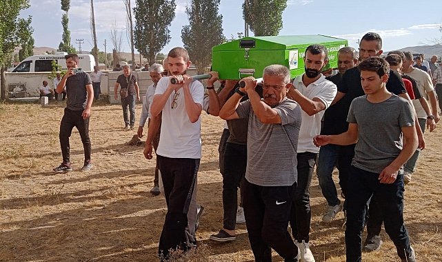 İHA Van Bölge Müdürü Akyüz'ün acı günü
