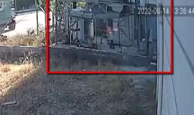 İşçi yeleği giyerek baz istasyonundan 190 bin liralık hırsızlık yaptılar