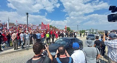 İşçilerin eyleminde gergin anlar