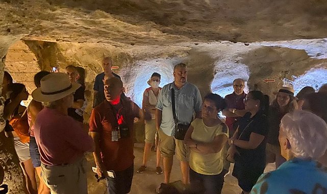 İspanyol turistler, tarihi Kayaşehir'i gezdi