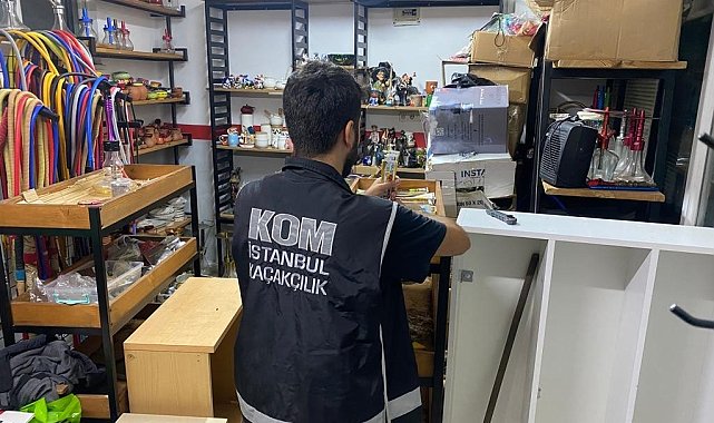 İstanbul'da kaçak nargile tütünü operasyonu: 7,3 ton ele geçirildi