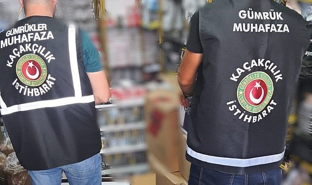 İzmir'de yasadışı sigara üreticilerine Gümrük Muhafaza ekiplerinden darbe