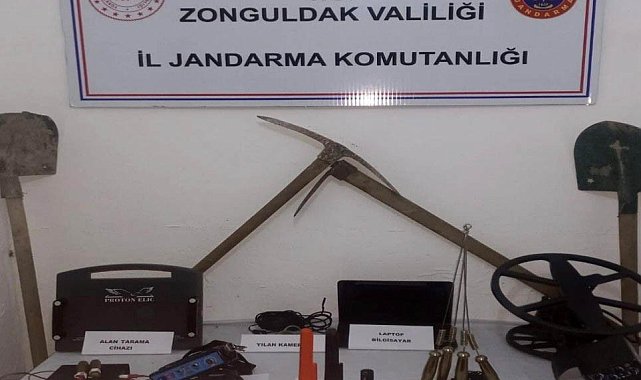 Kaçak kazı yapan 7 şüpheliye suçüstü