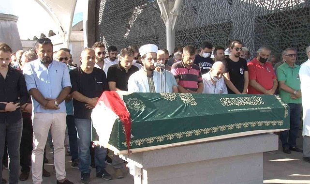Kadıköy'de öldürülen Mihriban Arduç toprağa verildi
