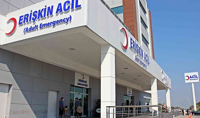 Karısını genital bölgesinden vurarak ağır yaraladı