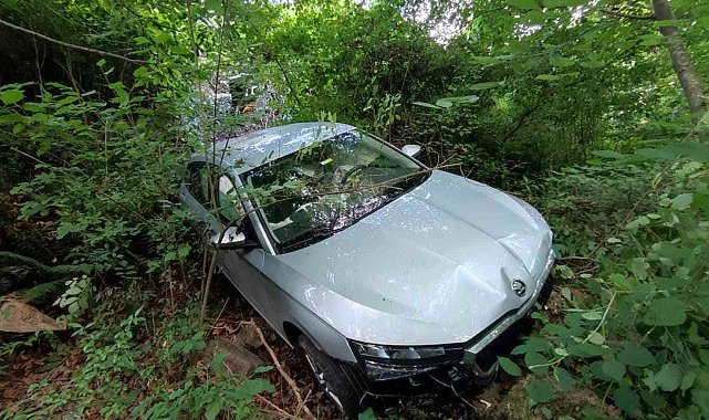 Kastamonu'da otomobil şarampole yuvarlandı: 1 yaralı