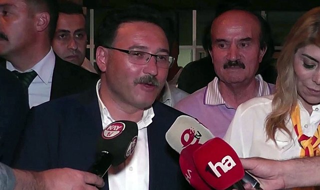 Kayseri Valisi Çiçek: "Kayserispor'un kazanmasından çok mutlu oldum"