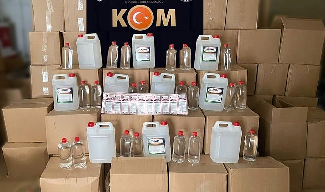 Kocaeli'de 4 ton 225 litre etil alkol ele geçirildi