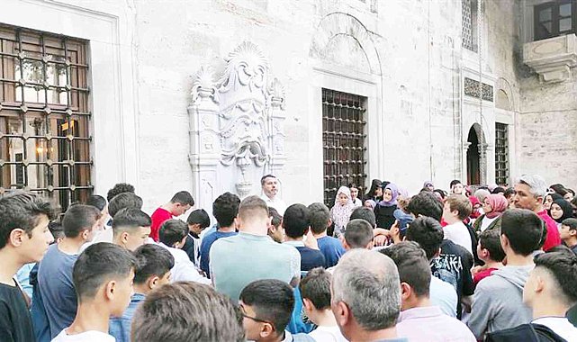 Kur'an kursu öğrencileri İstanbul'u gezdi