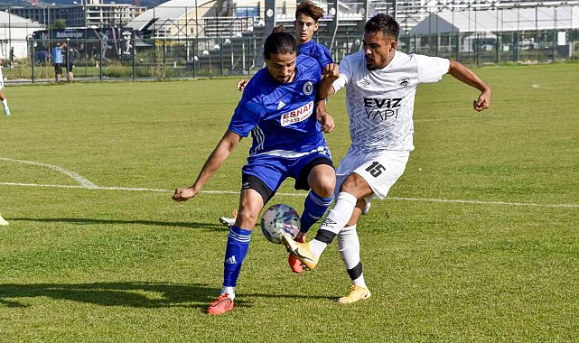 Kuşadasıspor hazırlık maçında Fethiyespor'u yendi