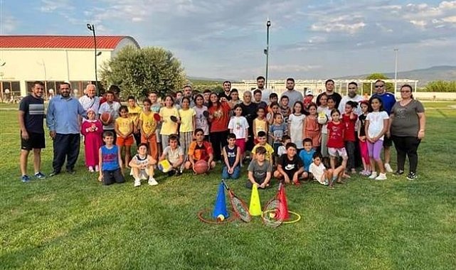 Kuyucaklı öğrenciler hem Kur'an öğreniyor hem de spor yapıyor