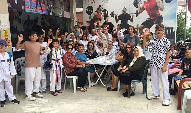 Mamaklı Tekvandocular Aşure etkinliğinde buluştu