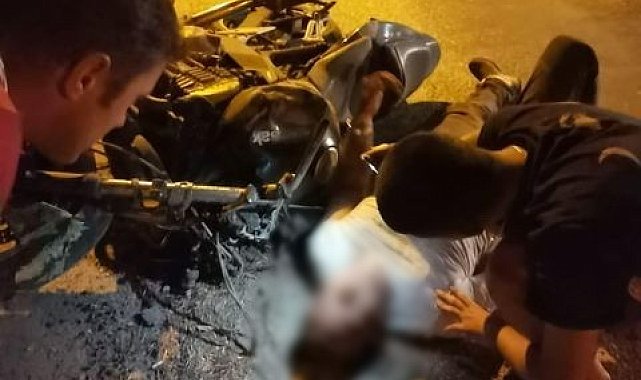 Manisa'da motosikletler çarpıştı: 1 ölü, 2 ağır yaralı