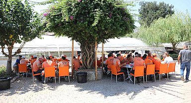 Marmaris'te başkanla personel öğle yemeğinde buluştu