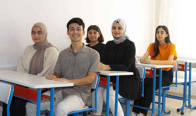 Mersin Büyükşehir Belediyesinin kurs merkezlerinden büyük başarı