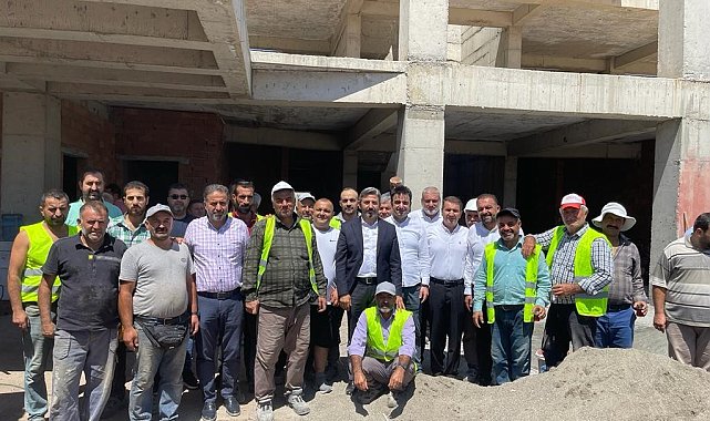 Milletvekili Aydın Kahta Spor Kompleksinin inşaatını inceledi