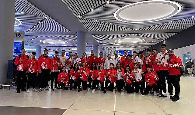 Muaythai Dünya Şampiyonası'nda Türk gençlerinden müthiş başarı
