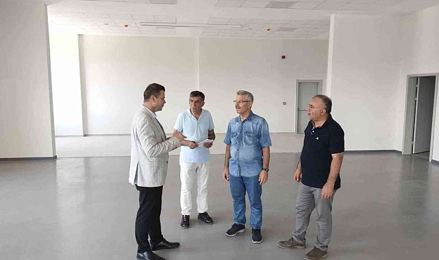 Müdür Akmeşe, yeni eğitim öğretim yılı hazırlıklarını yerinde inceledi