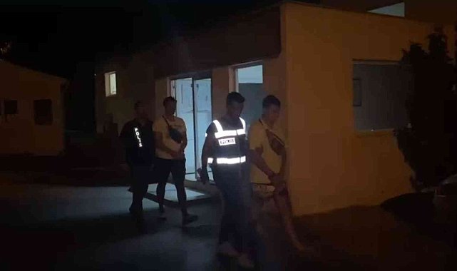 Muğla'da göçmen kaçakçılığı yapan 2 Rus tutuklandı