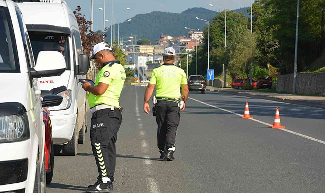 Ordu'da sürücülere emniyet kemeri uygulaması
