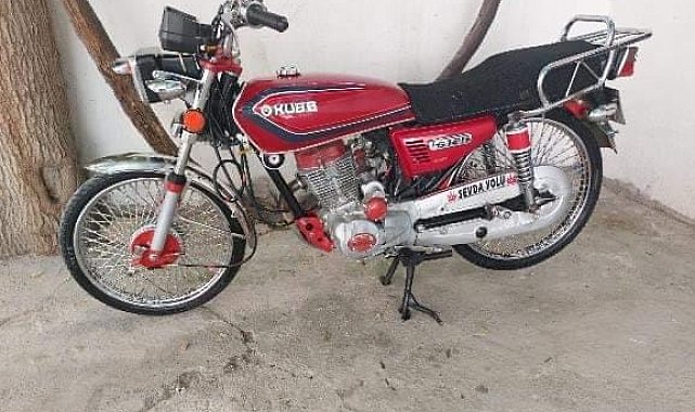 Park halindeki motosiklet çalındı