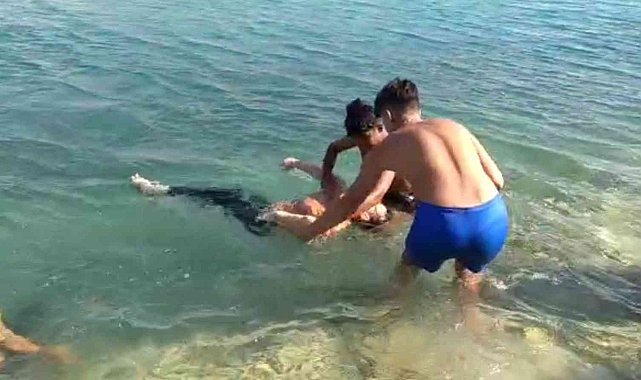 Piknikte aile faciası, kurtarmaya çalıştığı kızıyla birlikte boğuldu