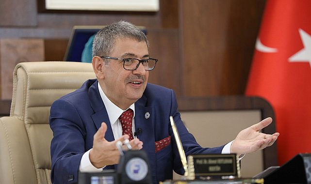 Rektör Kutluhan göreve geldiği günden bugüne geçen 2 yılı değerlendirdi