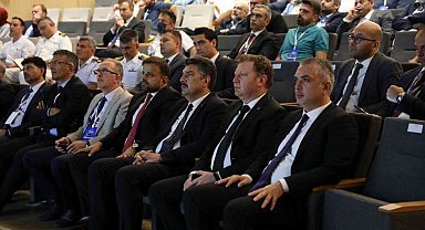 Rektör Uzun Açık Kaynak Veri Tabanı Yönetimi Yazılımı ODAK'ın tanıtımına katıldı