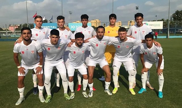 Rezerv Lig: Adana Demirspor: 3 - DG Sivasspor: 1