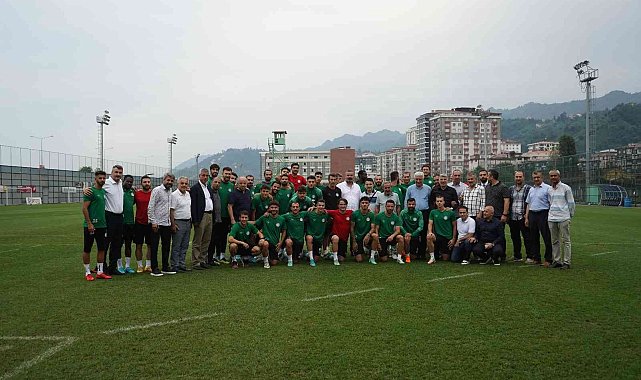 Rizespor antrenman öncesi koç kesti