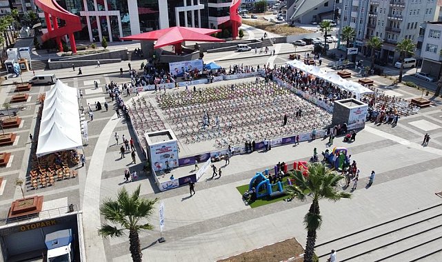 Samsun'da 673 çocuğun bisiklet sevinci