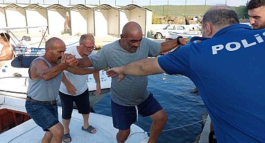 Samsun'da tekneden denize düşen balıkçı kurtarıldı