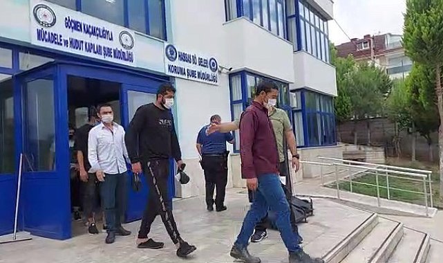Sanayi bölgesinde 10 kaçak göçmen yakalandı