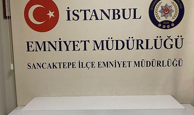 Sancaktepe'de iş yerinde hırsızlık kamerada