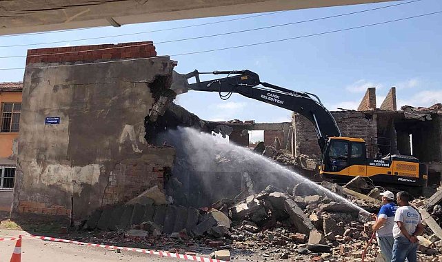 Sandıkçı: "Kaçak yapılaşmaya asla müsaade etmeyeceğiz"