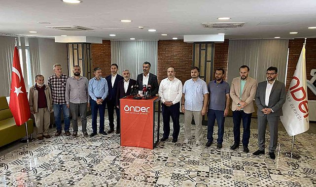 Şarkıcı Gülşen'in İmam Hatiplerle ilgili sözlerine 81 ilde suç duyurusu