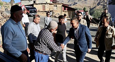 Siirt Valisi Hacıbektaşoğlu, şehit teğmen Ömer Bağra'nın ailesine taziye ziyaretinde bulundu