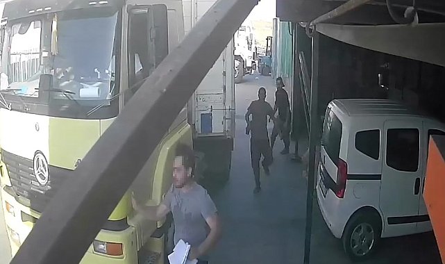 Sultangazi'de sanayide çalışan işçi elinde matkapla iş yeri sahibini kovaladı